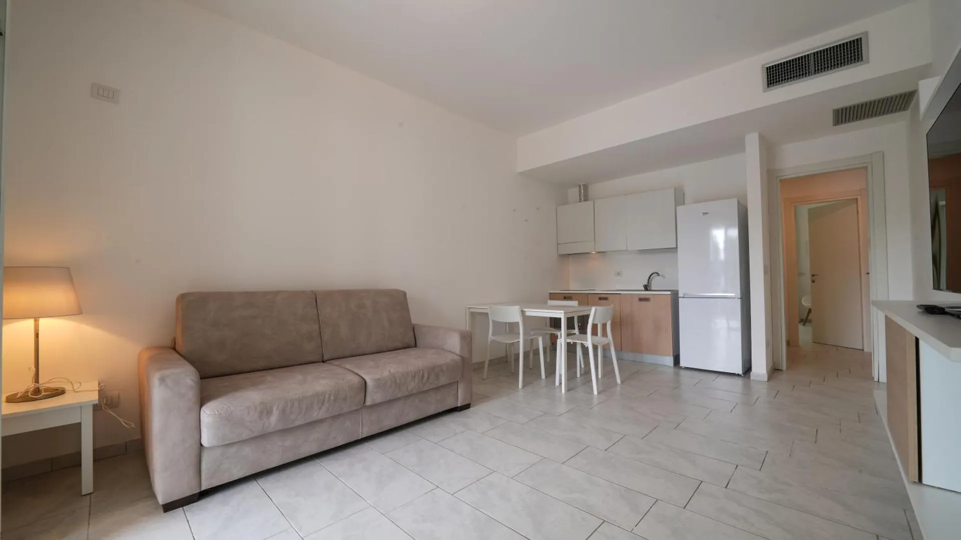 Toscana Charme Apartments Calambrone