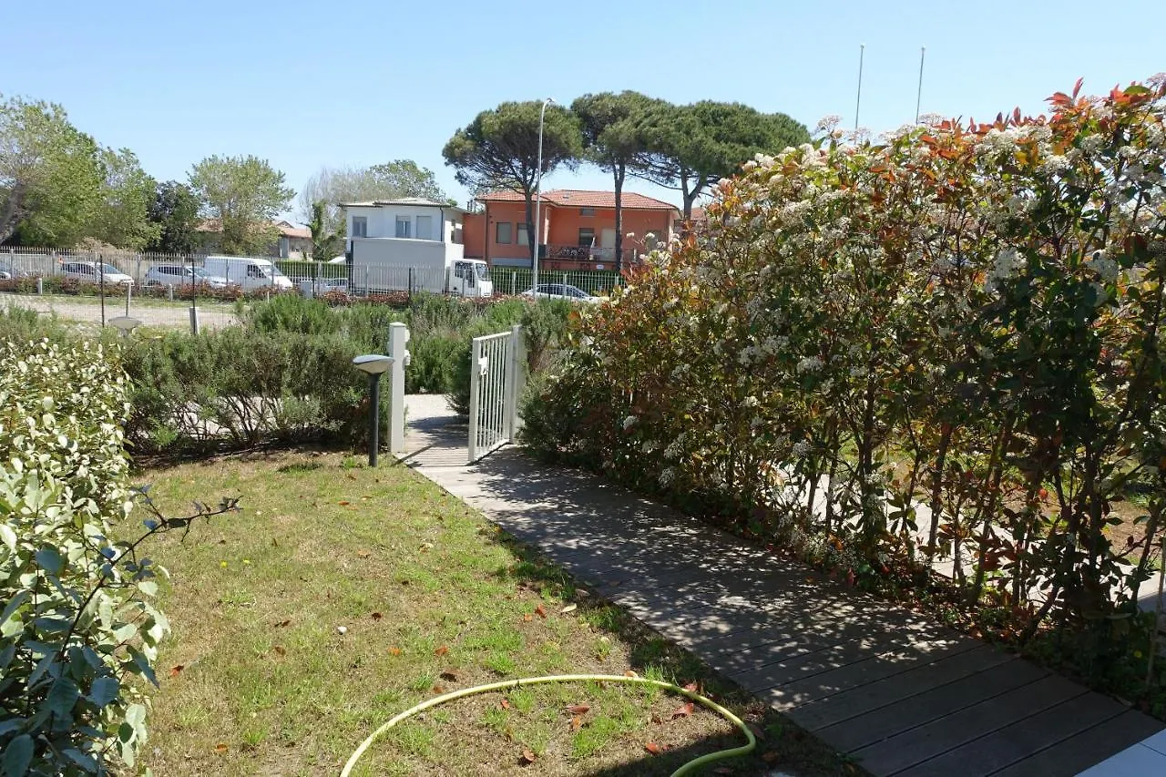 Toscana Charme Apartments Calambrone 0*,  Italy
